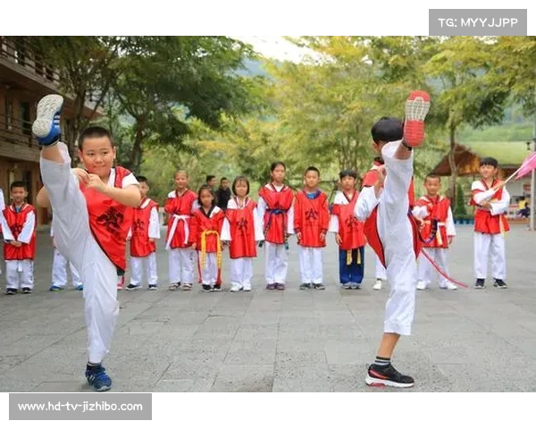 “跟着跆拳道去旅行”结合红色研学与全民健身